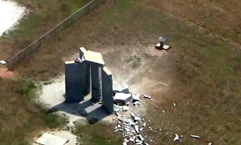 Explosión destruye parte del misterioso monumento Georgia Guidestones, en Estados Unidos
