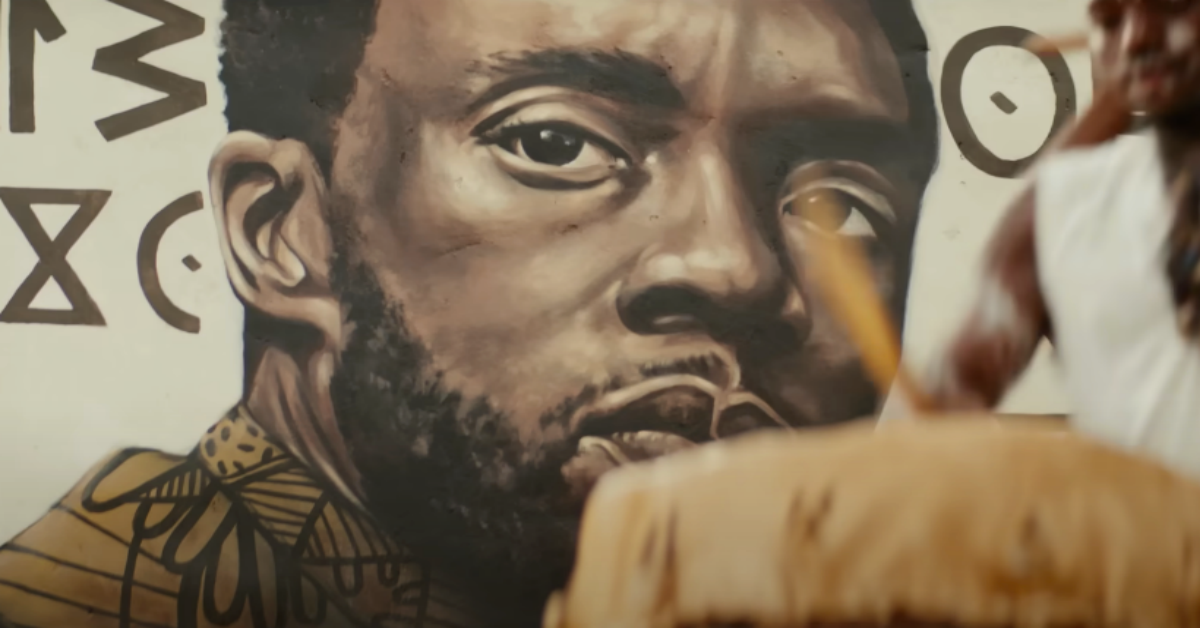 Fans de Marvel emocionados por el tributo a Chadwick Boseman en Black Panther: Wakanda Forever Trailer
