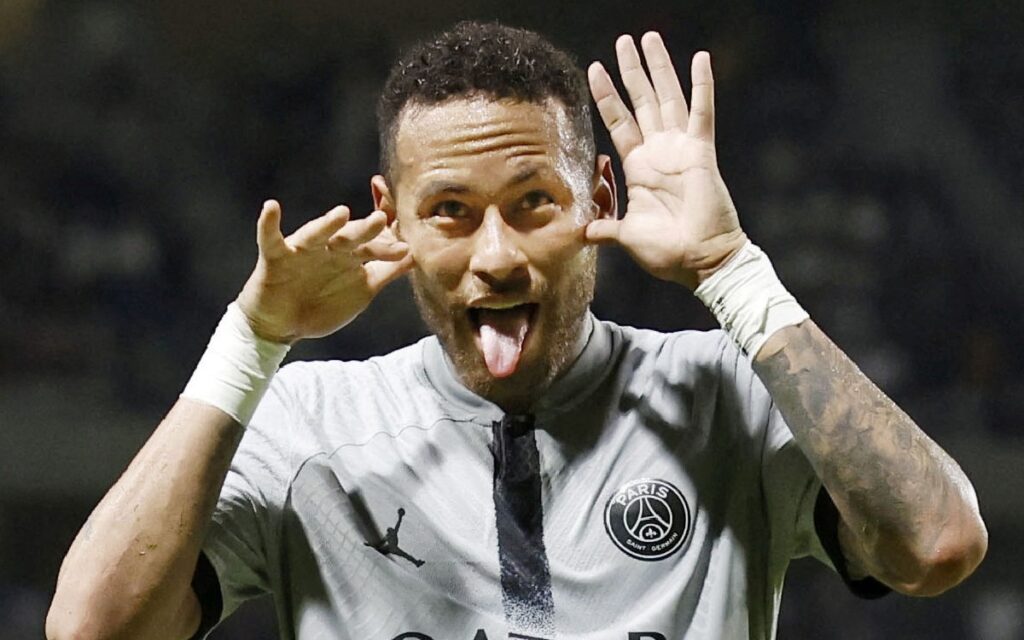 Fiscalía española pide 2 años de cárcel para Neymar por presunta malversación