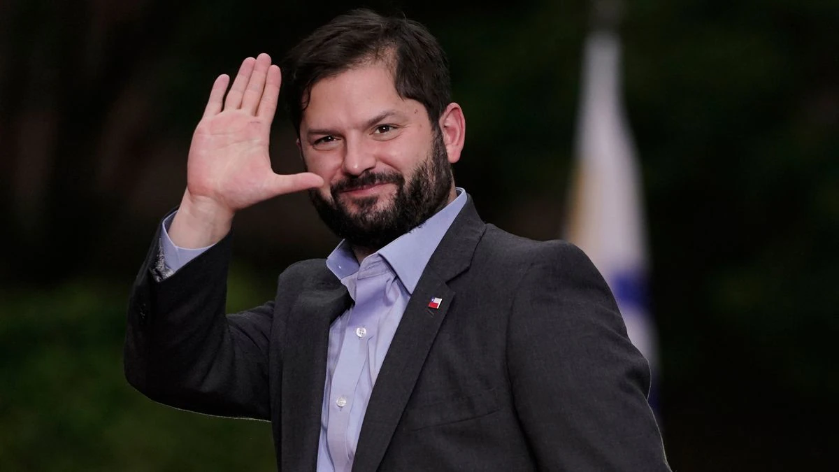 Gabriel Boric impulsará una nueva convención si gana el rechazo a la propuesta constitucional en Chile
