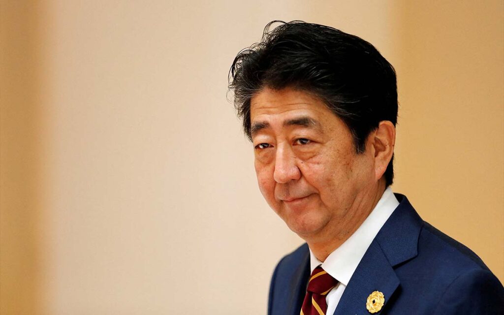Galardonan de manera póstuma a Shinzo Abe con máxima orden de Japón