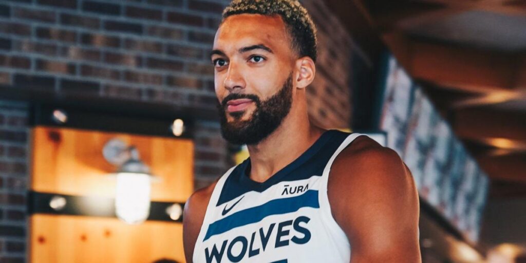 Gobert, presentado en Minnesota: "El objetivo es el título"