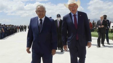 He hecho una buena relación y con humildad: Ken Salazar defiende cercanía con AMLO