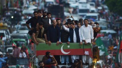 Imran Khan domina la votación de Punjab, profundizando la agitación en Pakistán