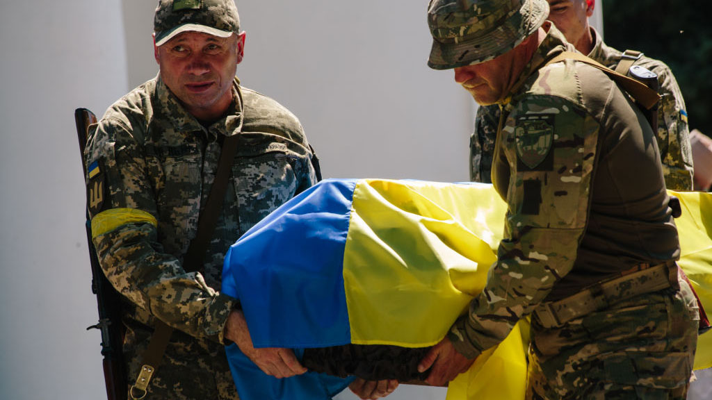 “Infierno en la tierra”: los soldados ucranianos describen el frente de guerra