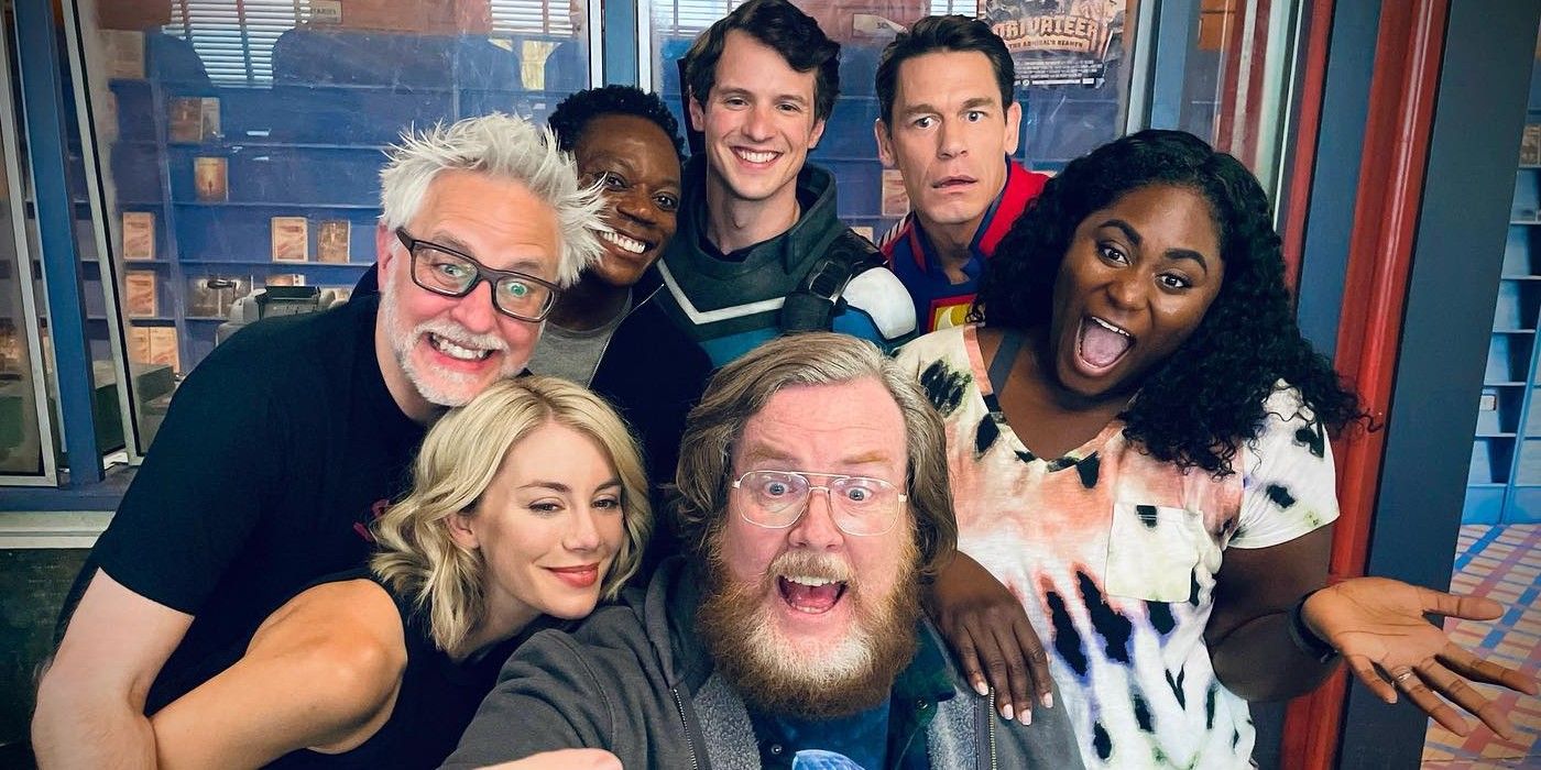 James Gunn celebra el primer aniversario de Peacemaker con una nueva imagen de BTS