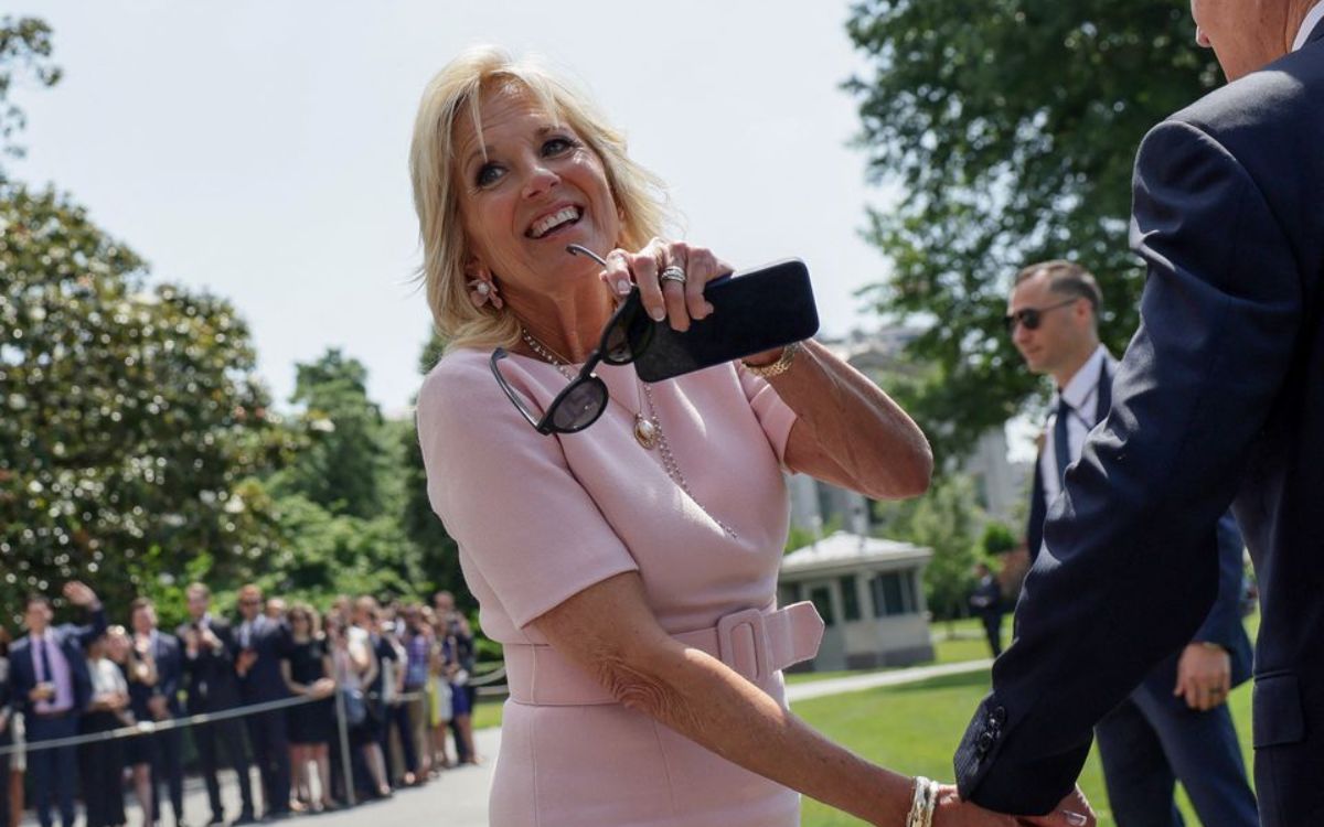 Jill, esposa de Biden, es criticada por comparar a latinos con ‘tacos de desayuno’