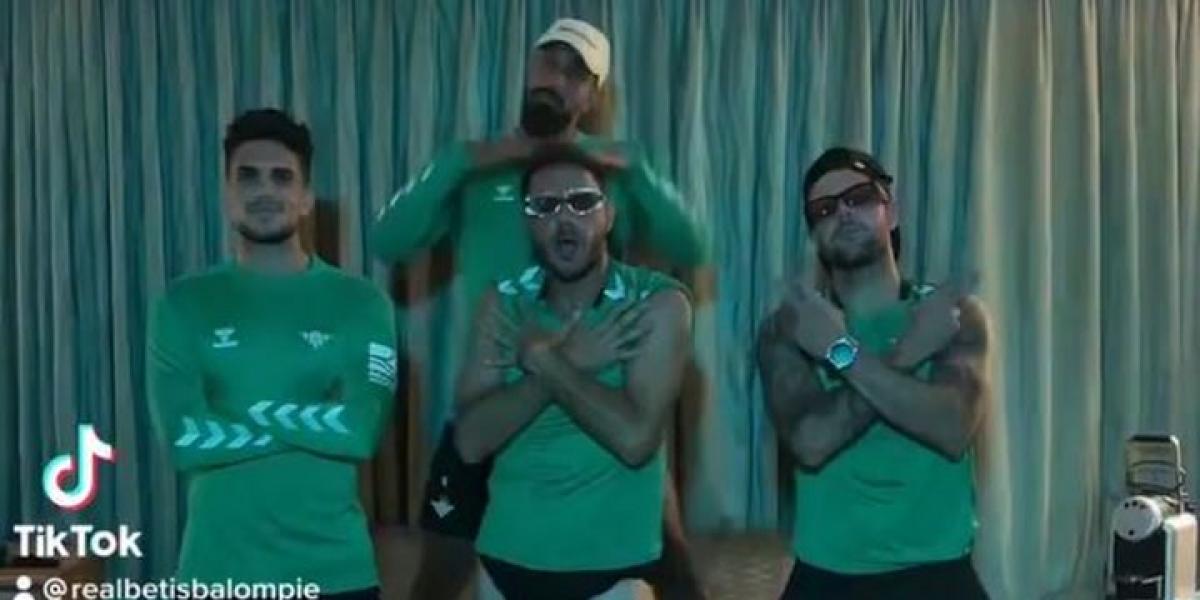 Joaquín, Bartra y compañía se convierten en motopapis: así bailan 'Despechá' de Rosalía