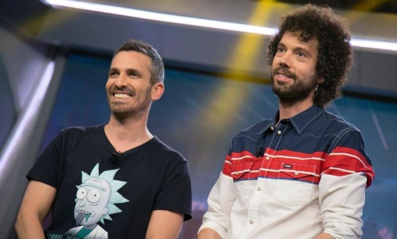 Juan Ibáñez y Damián Mollá: "La fama no nos ha trastocado porque estamos debajo de una mesa"
