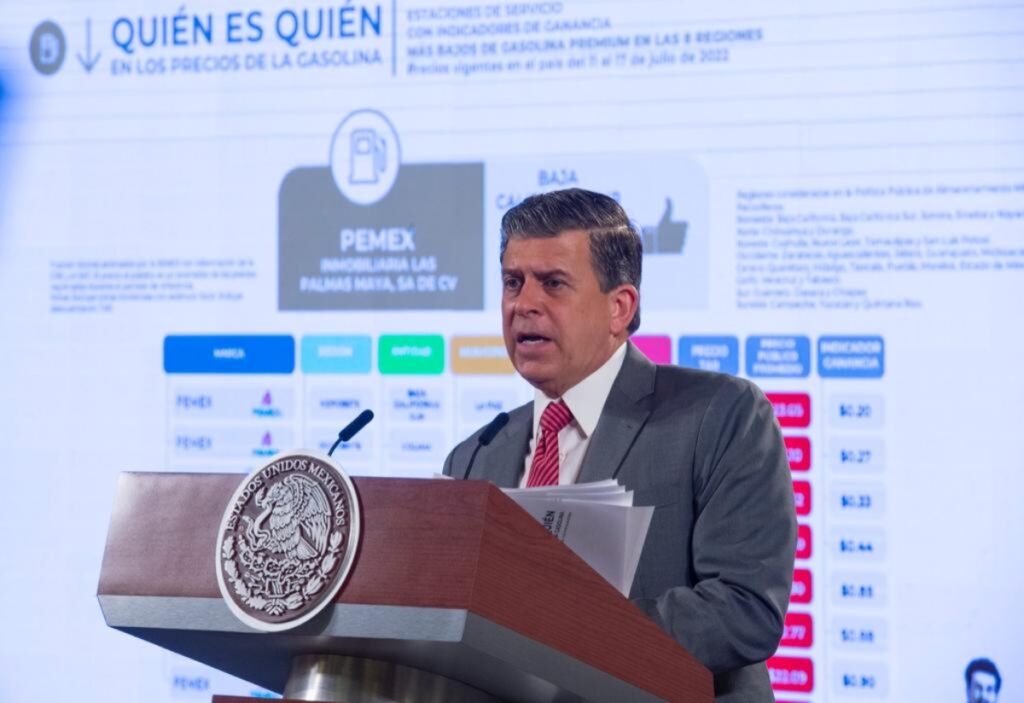 Judicatura, Banxico e INE; Profeco exhibe sueldos de titulares de organismos autónomos que ganan más que AMLO