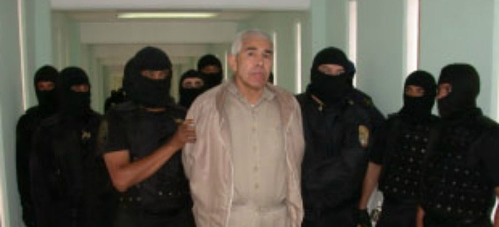 Juez federal refrenda suspensión para Caro Quintero contra extradición; FGR la impugna