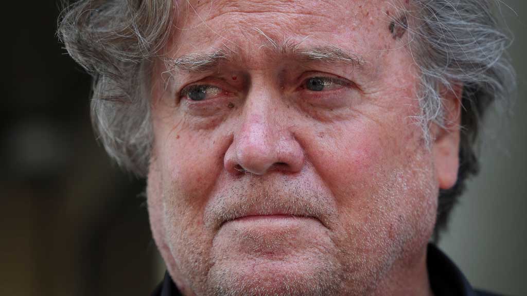 Juicio a Steve Bannon comienza con la selección del jurado este lunes