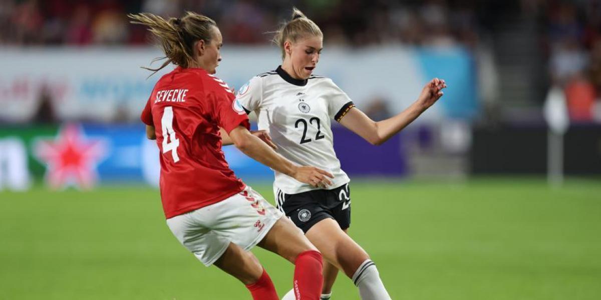 Jule Brand, la adolescente alemana que da miedo