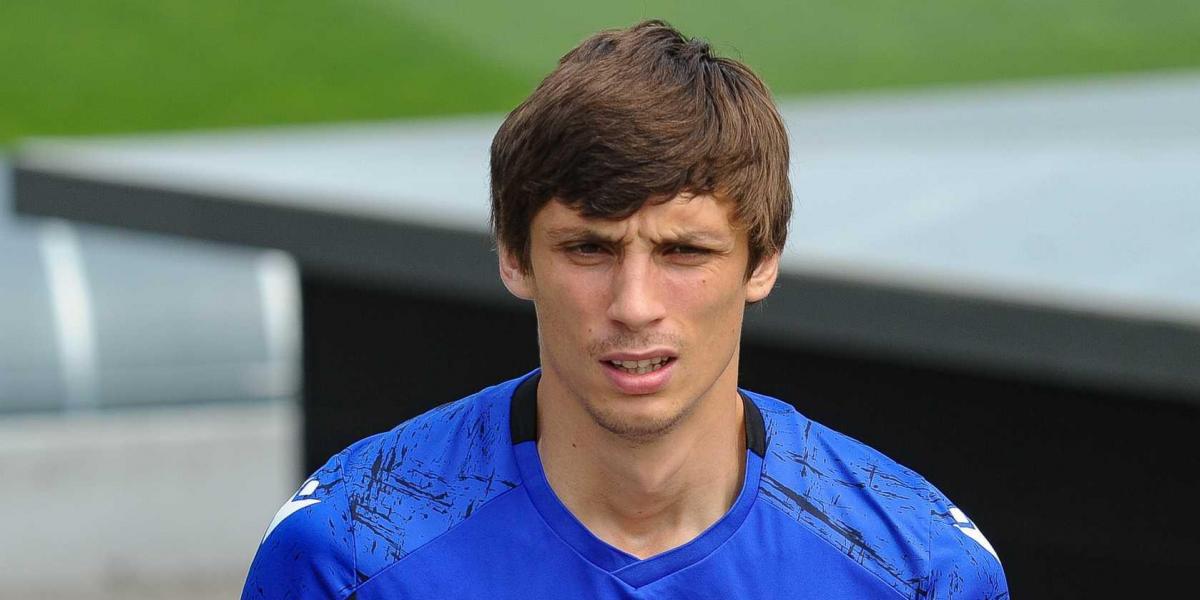 La Fiorentina sigue los pasos de Le Normand