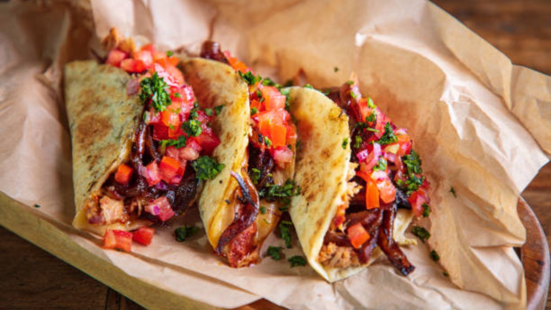 La diferencia entre fajitas, tacos y burritos para que no te la cuelen