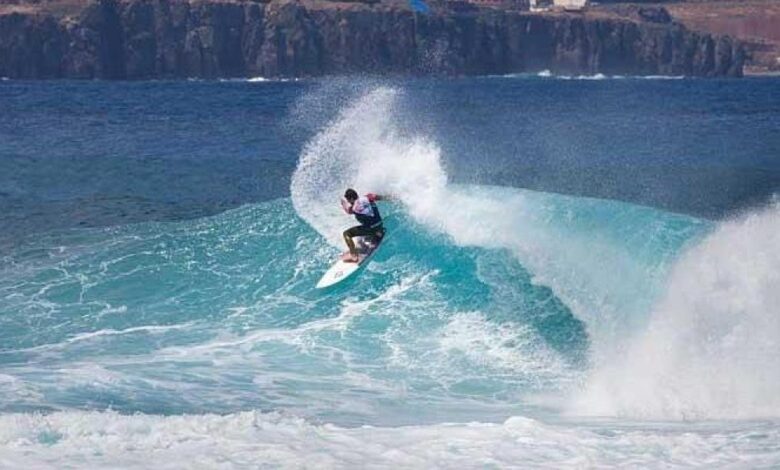 Las 10 mejores playas de España para surfear