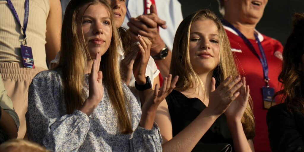 Las Princesas arropan a una España que aún no convence