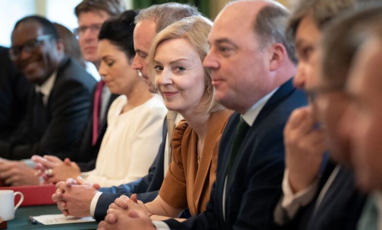 Las primarias del Partido Conservador británico abocan a un enfrentamiento interno entre pragmatismo e ideología