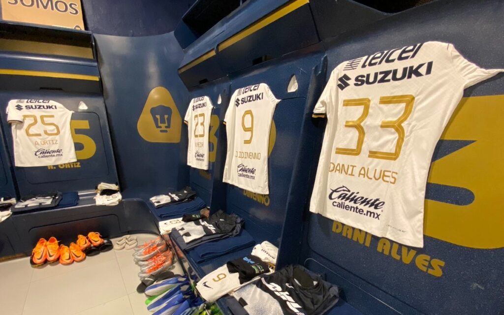 Liga MX: Debuta Dani Alves con Pumas y como titular | Video