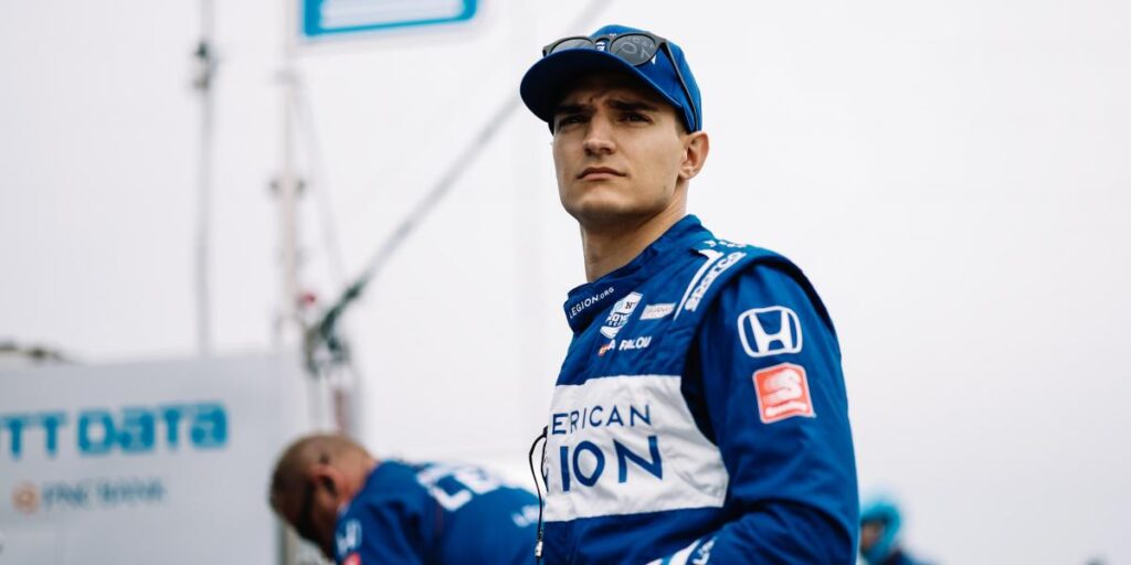 Lío con Álex Palou: Fichaje bomba por McLaren... y su equipo anuncia que le renueva