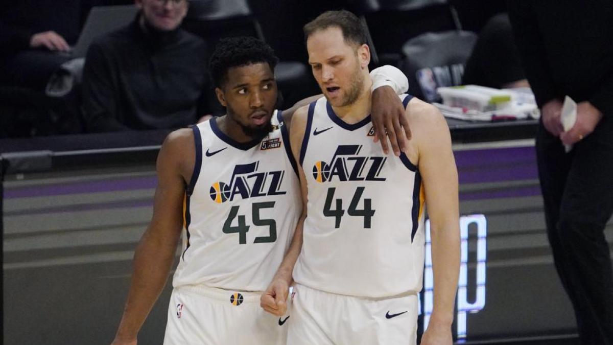 Los Knicks lideran las negociaciones por Donovan Mitchell