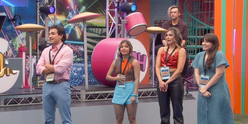Los productores de Big Brother hablan con los invitados sobre las microagresiones