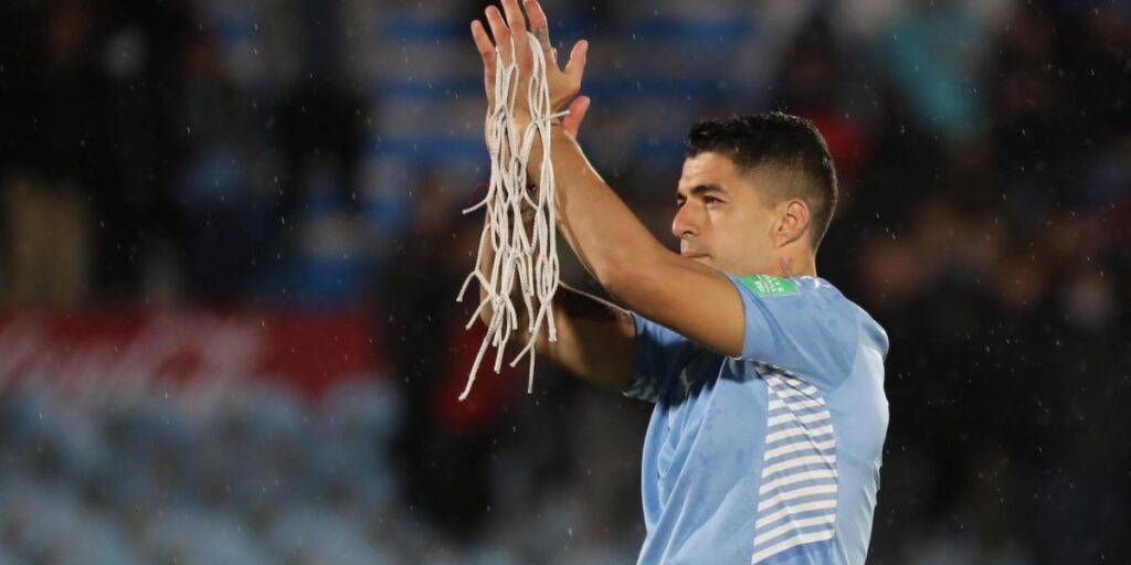 Luis Suárez, en un laberinto tras despertar expectativas en su país