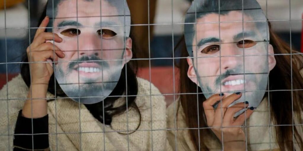 Luis Suárez se multiplica en el estadio Gran Parque Central del Nacional