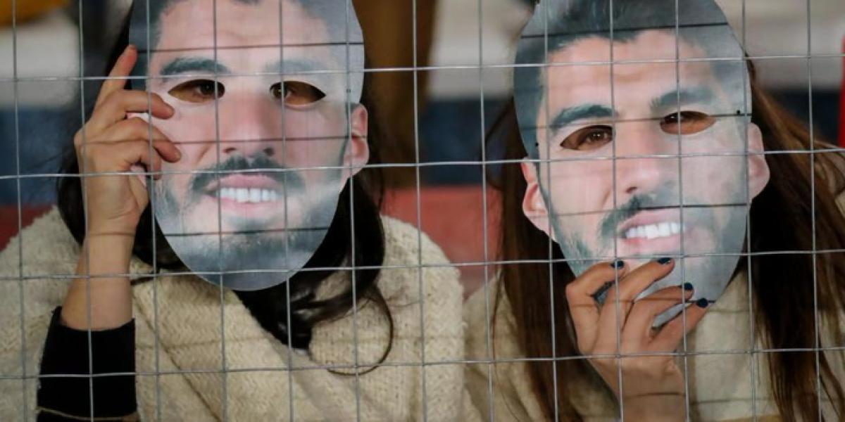Luis Suárez se multiplica en el estadio Gran Parque Central del Nacional