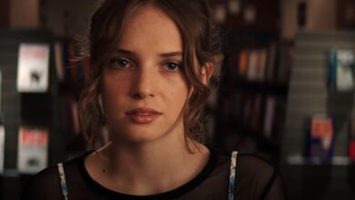 Maya Hawke se ve genial como Harley Quinn para el Joker de Joe Keery en AI Art