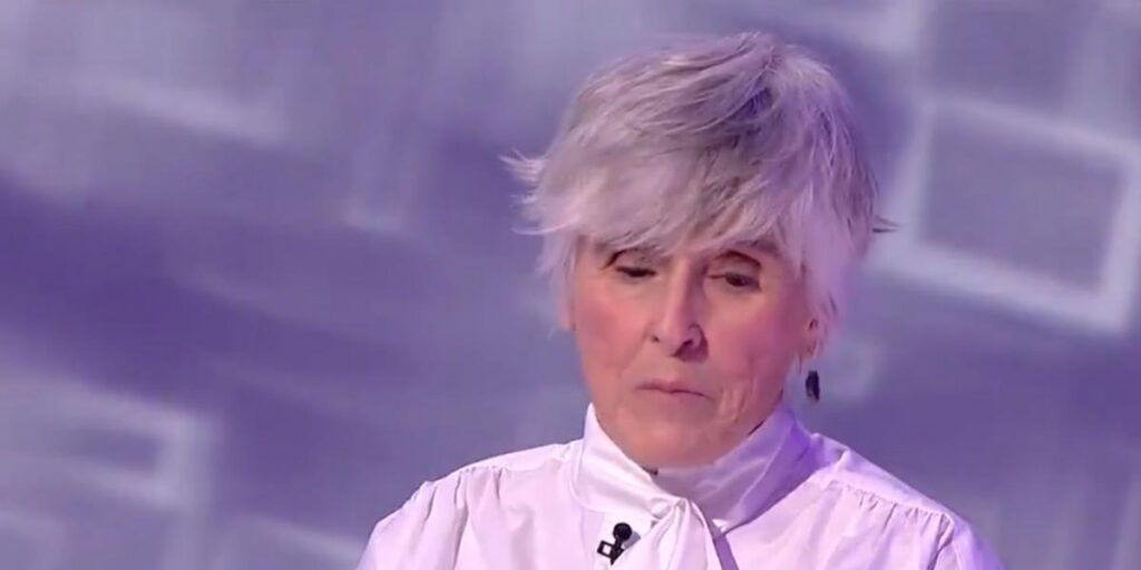 Mercedes Milá, a esta famosa youtuber: "¿Te puedes atar los zapatos con lo gorda que estás?"