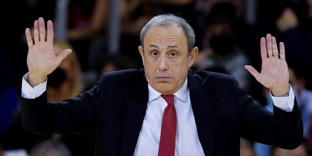 Messina confía en cerrar el fichaje de Kevin Pangos