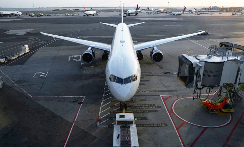 México recibe a 10.2 millones de turistas internacionales por avión, 83% más que el año pasado
