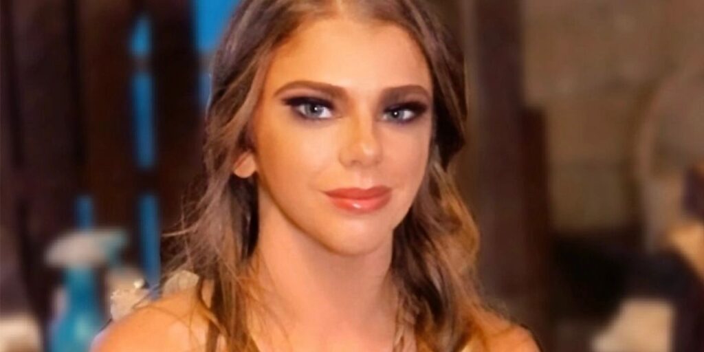 Momentos en los que Ariela Weinberg de 90 Day Fiancé fue acusada de editar fotos