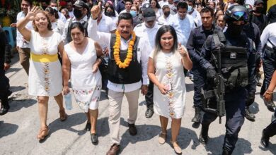 Morelos: Alcalde suplente de Xoxocotla asume el cargo protegido por un chaleco antibalas