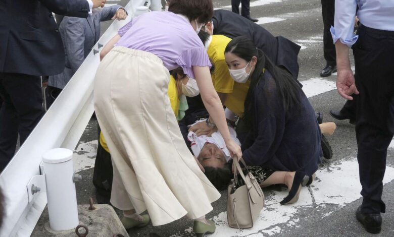 Muere el ex primer ministro de Japón Shinzo Abe tras ser tiroteado en un mitin en plena calle