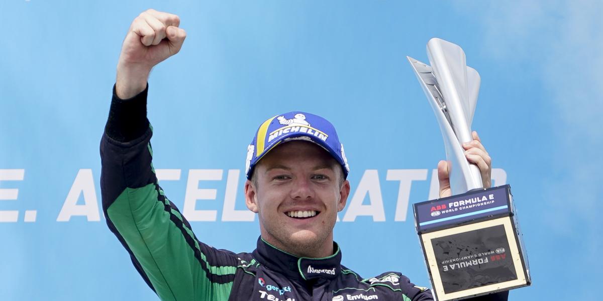 Nick Cassidy vence en Nueva York en una prueba de Fórmula E pasada por agua