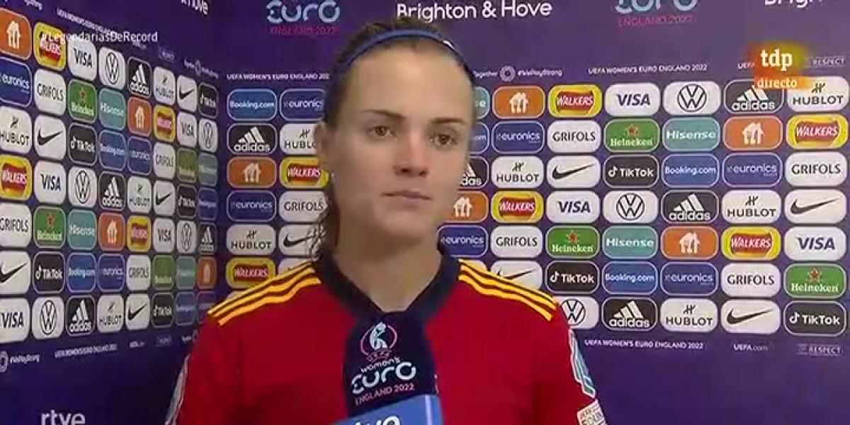 Paredes: "No les ha dado la gana de revisar la falta porque estamos en Inglaterra"