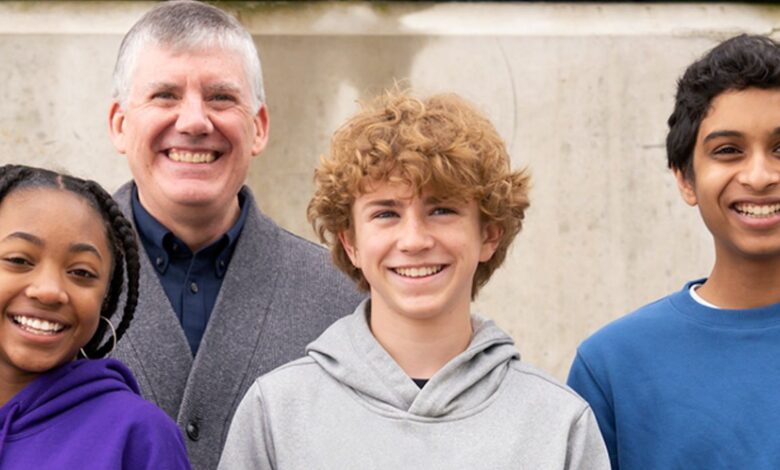 Percy Jackson Disney + Show Fecha de lanzamiento burlada por Rick Riordan