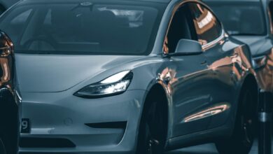 Piloto automático de Tesla choca y mata a motociclista bajo investigación de la NHTSA