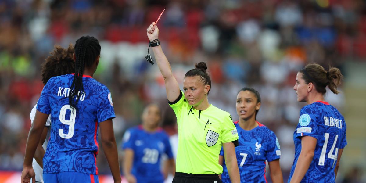 Rebeca Welch pitará el decisivo Dinamarca-España