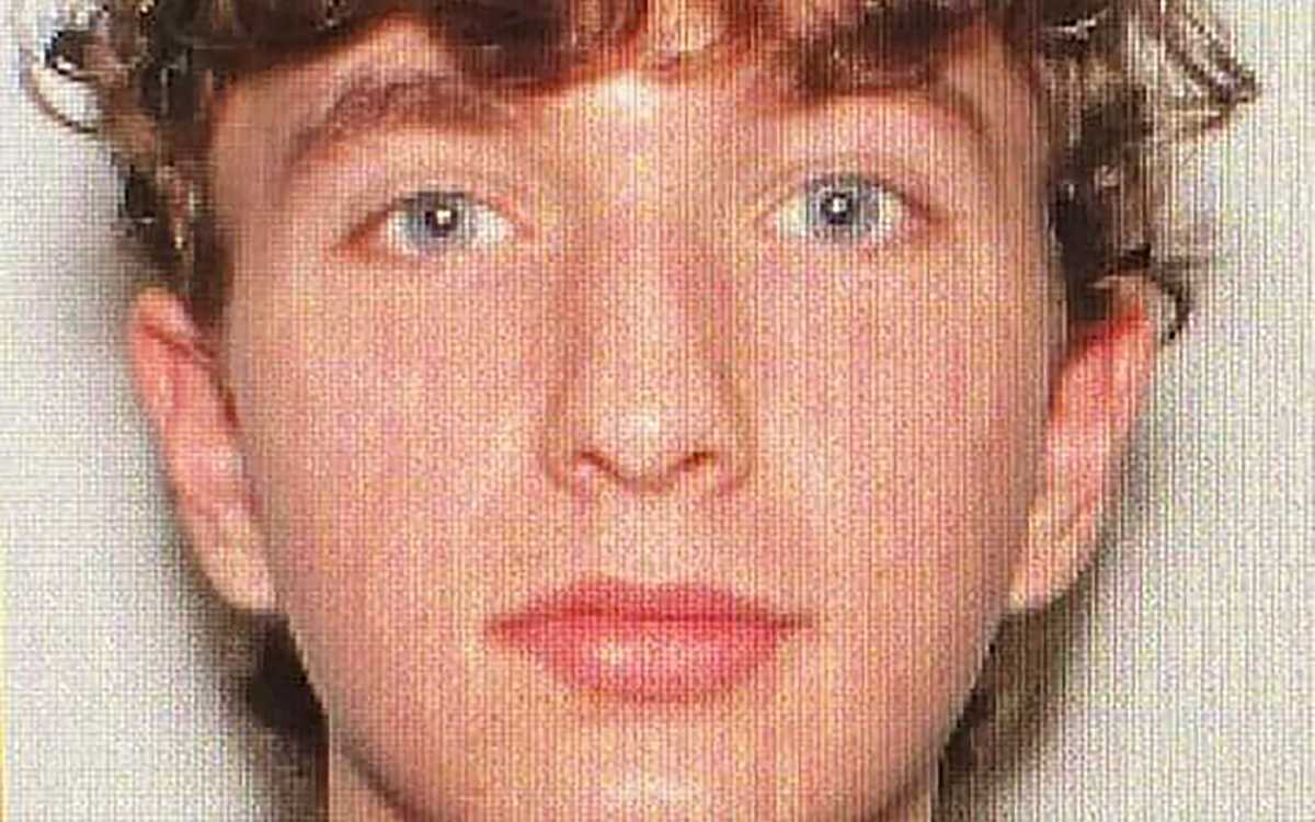 Reconocen a joven armado por abatir a tirador activo en Indiana