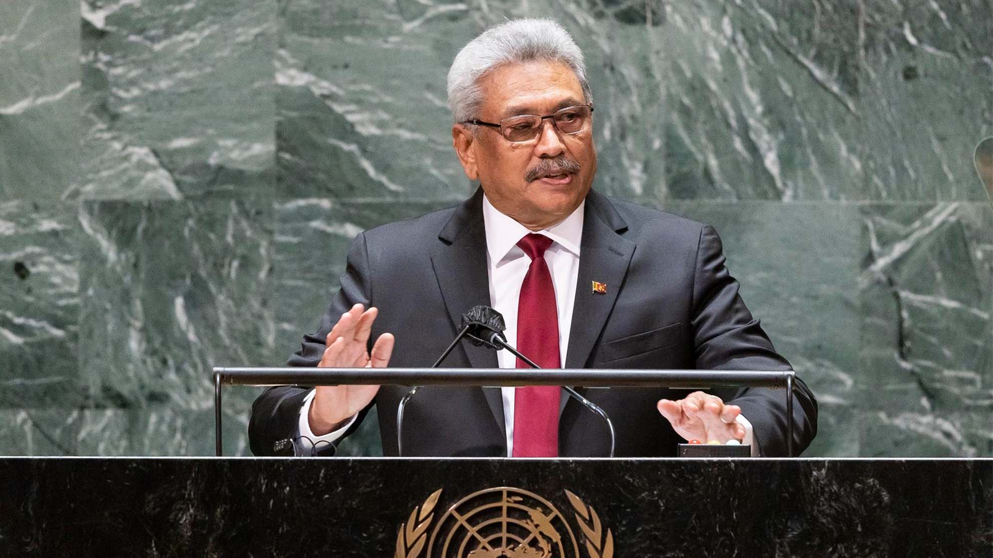 Renuncia presidente de Sri Lanka tras intensas protestas que provocaron la toma del palacio presidencial