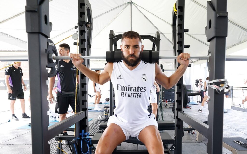 Reporta Karim Benzema a la pretemporada del Real Madrid | Video
