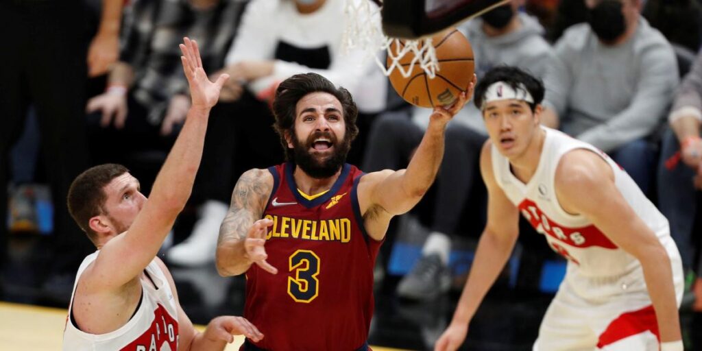 Ricky Rubio ficha por tres años con los Cavaliers