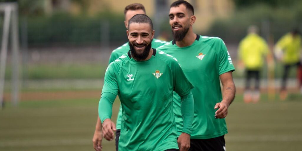 Roma y Milan se apartan de la carrera por Fekir