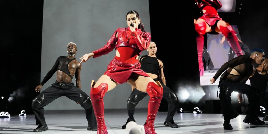 Rosalía arrasa en el Sant Jordi y se consagra como superestrella