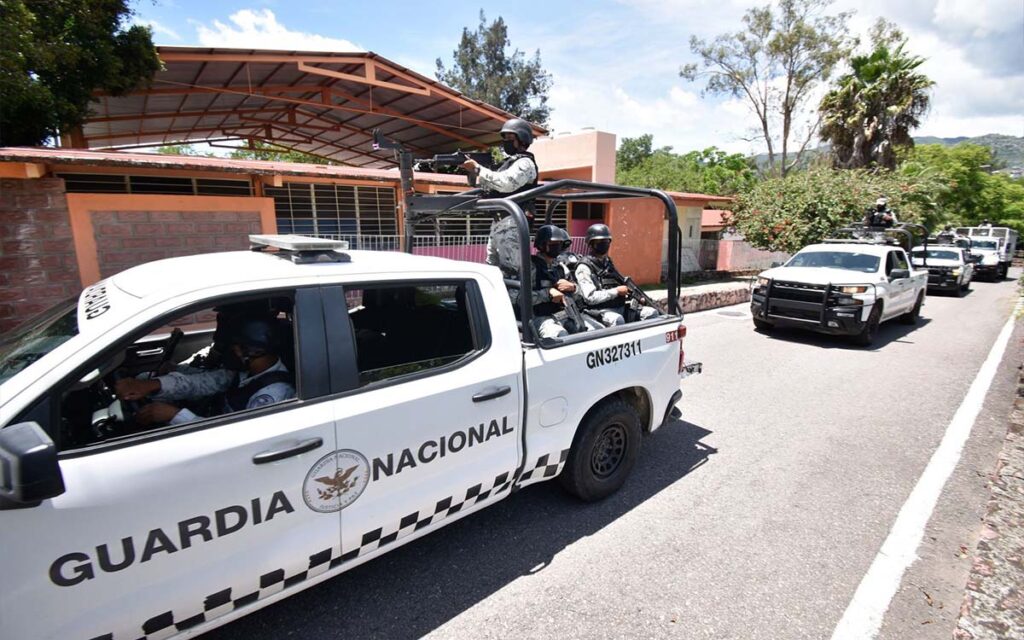 "Se está intentando cambiar la cultura civilista por una militarista": ONG