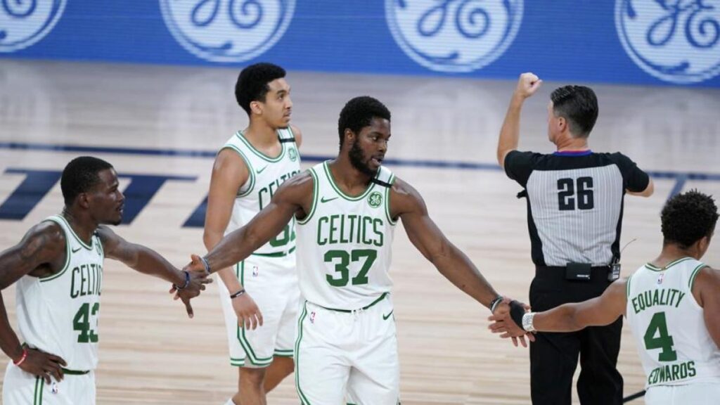Semi Ojeleye cambia la NBA por la Virtus