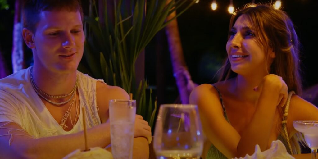 Siesta Key: Sam Logan y Jordana Barnes vistos besándose en video de cumpleaños